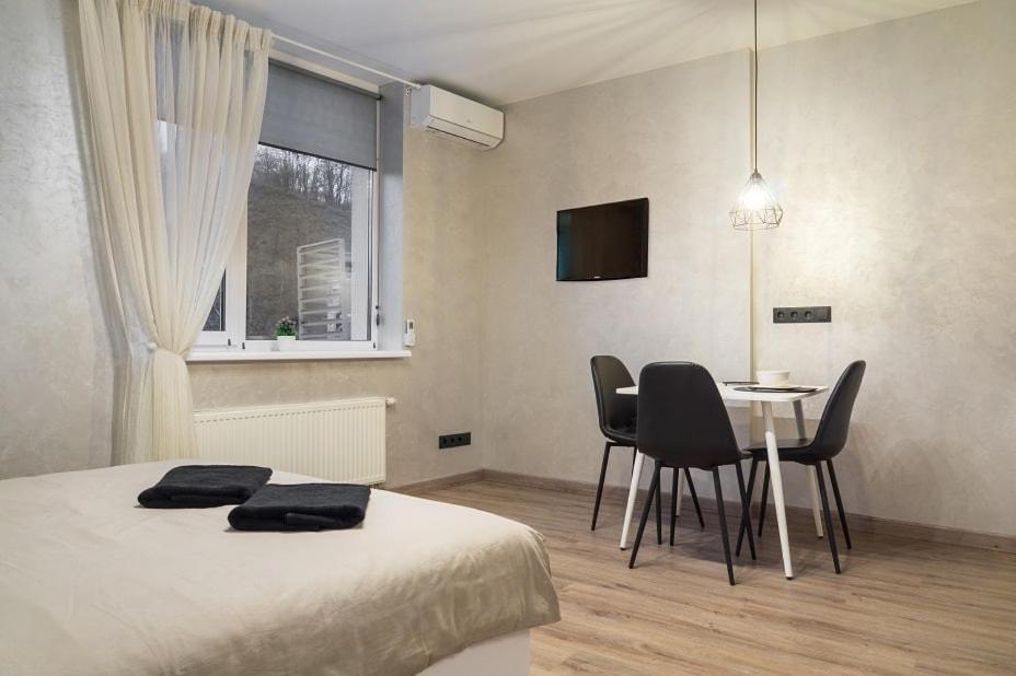 Ferienwohnung Жк Светлопарк Kiew Exterior foto