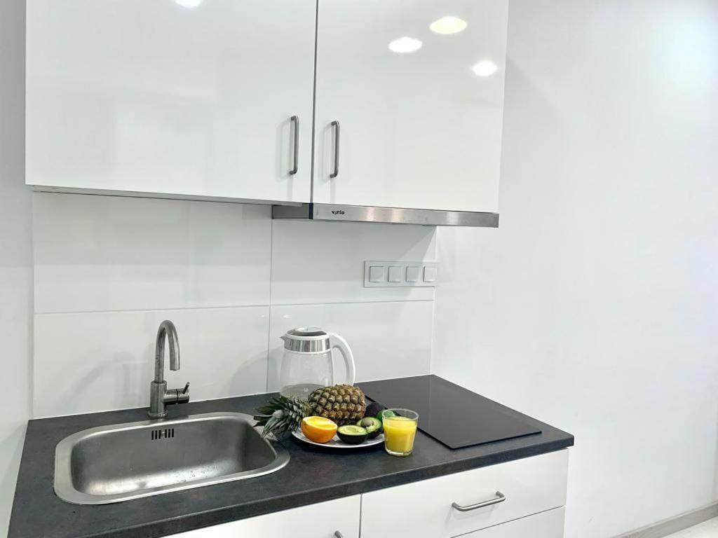 Ferienwohnung Жк Светлопарк Kiew Exterior foto